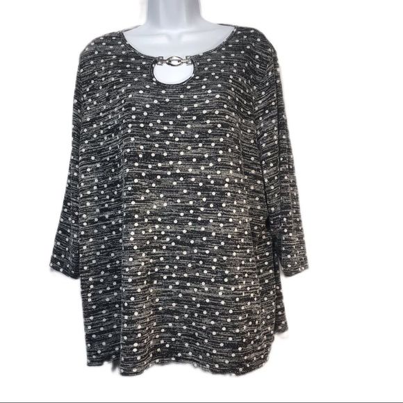 Rebecca Malone Tops - Rebecca Malone Plus size 1X gray/white dot blouse 3/4 sleeve, chain keyhole